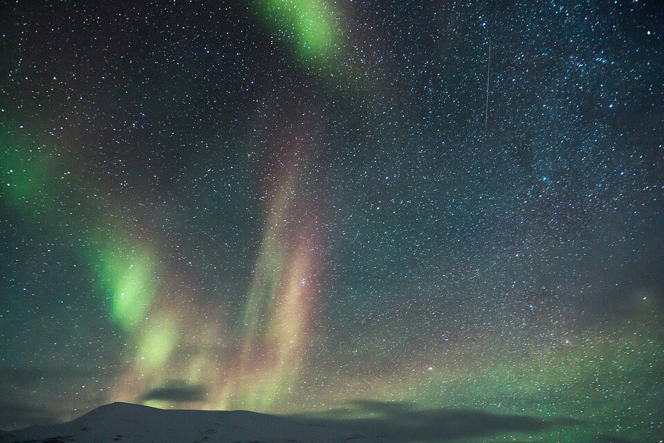 dónde ver la aurora boreal suecia